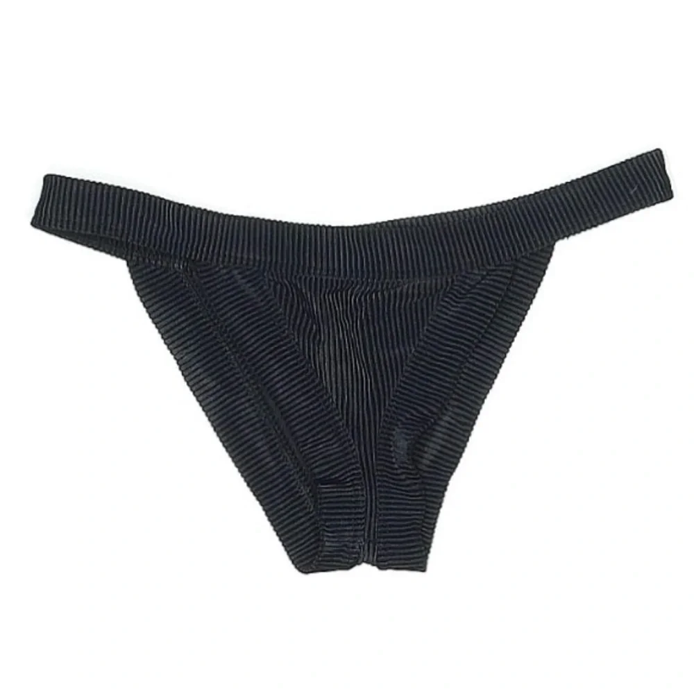 Frankie’s Bikini black ribbed bottoms medium. Selling top in separate listing